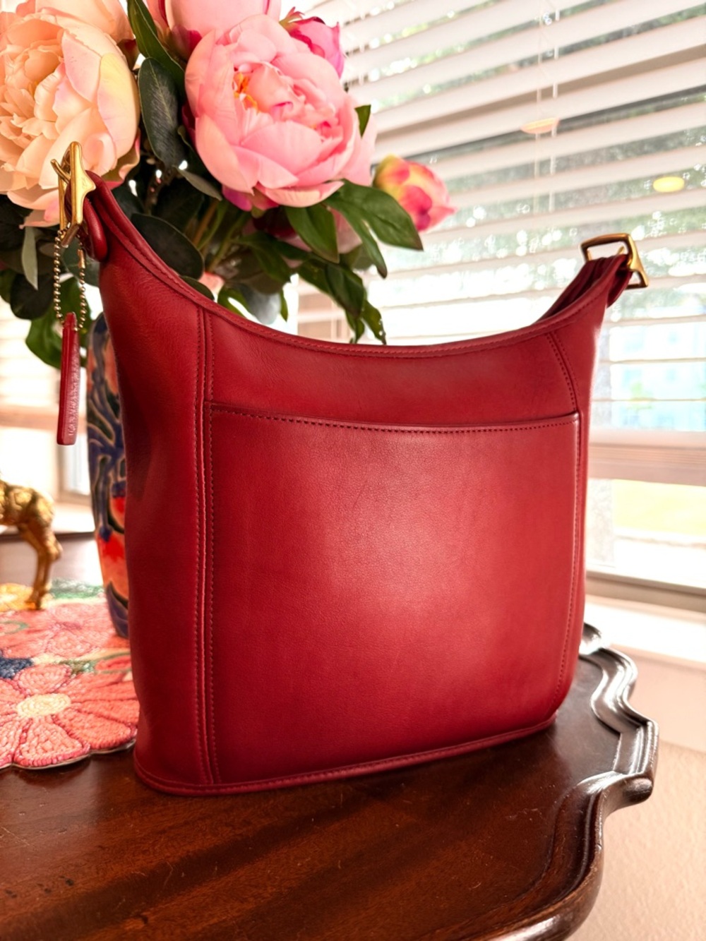 Vintage Coach Slim Duffle Medium 9816 in Red